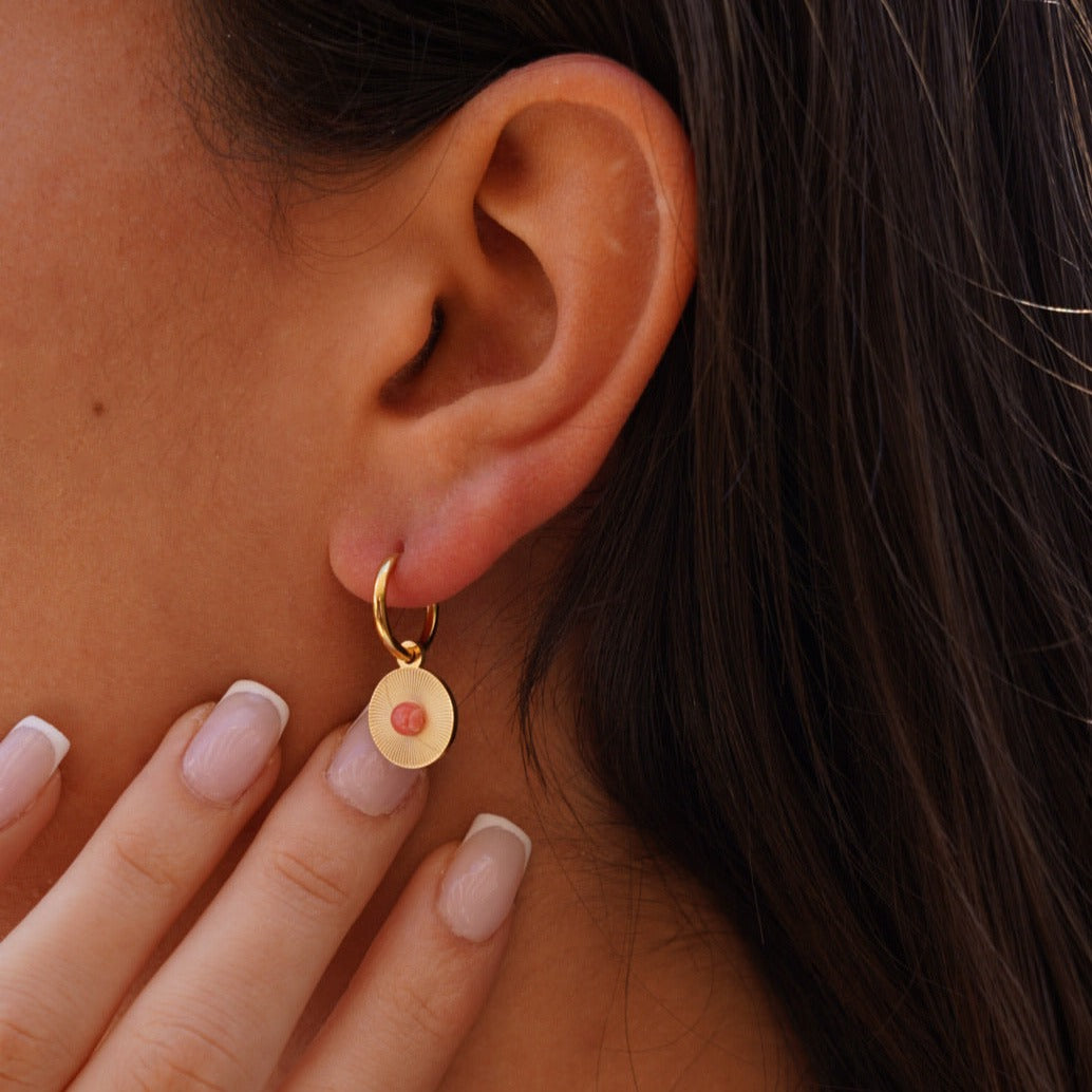 4. Choisis tes Boucles d'oreilles ou Earcuff