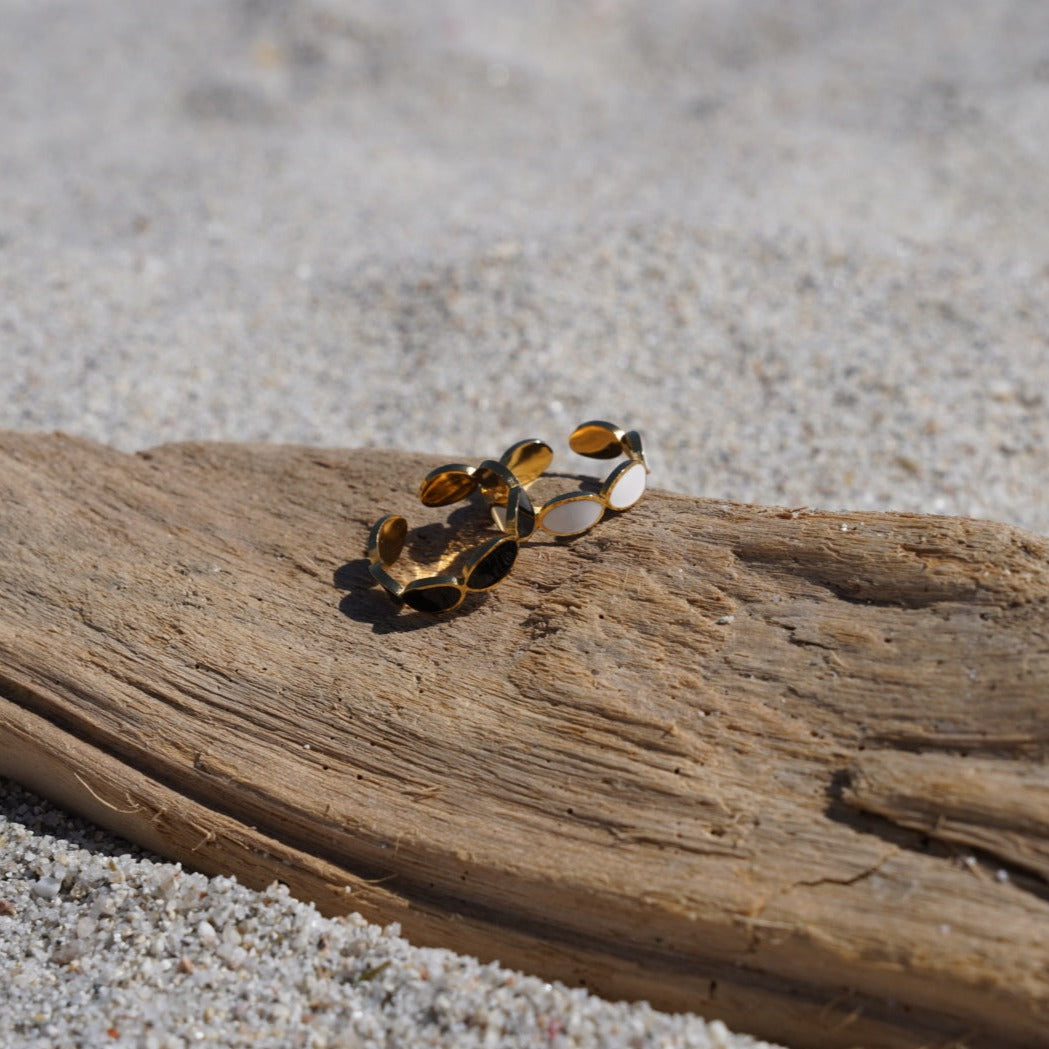 Bague Atoll