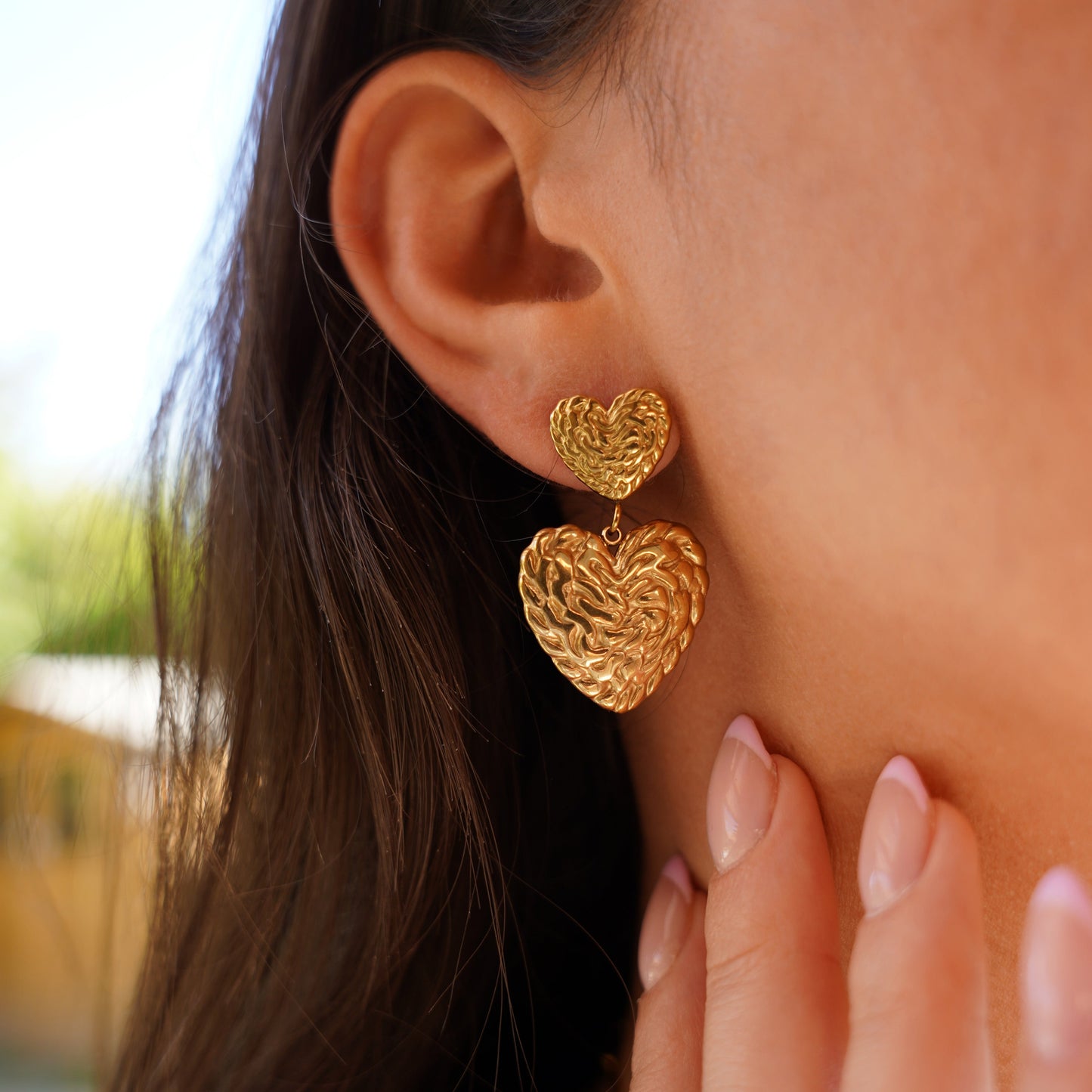 4. Choisis tes Boucles d'oreilles ou Earcuff