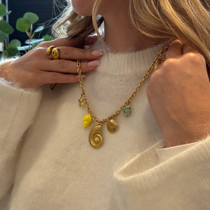 Collier Shell